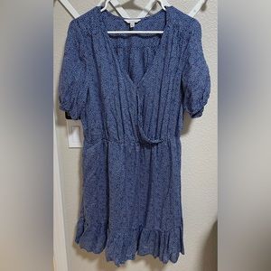 EUC Lucky Brand Women's Short Sleeve Smocked Dress
